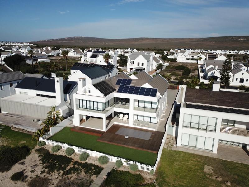 6 Bedroom Property for Sale in Golden Mile Western Cape